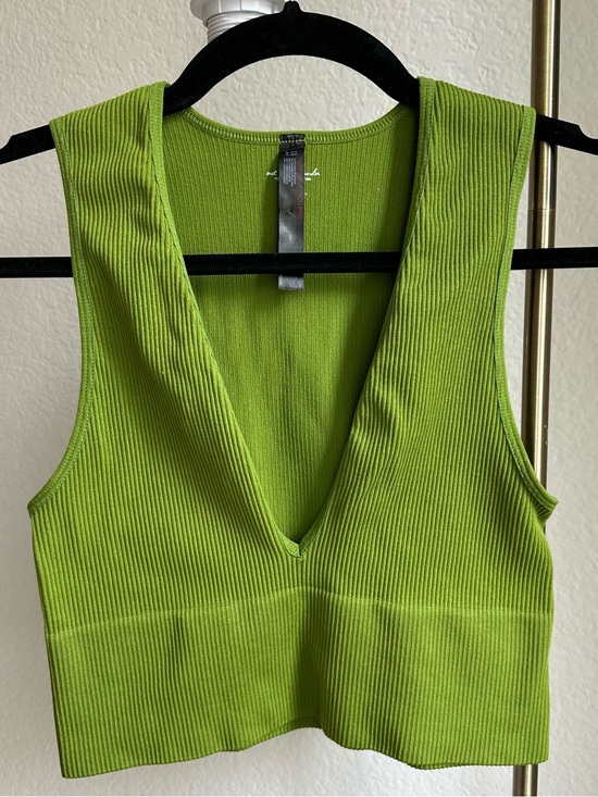 Urban Outfitters Tops - Out From Under Green Cropped Tank